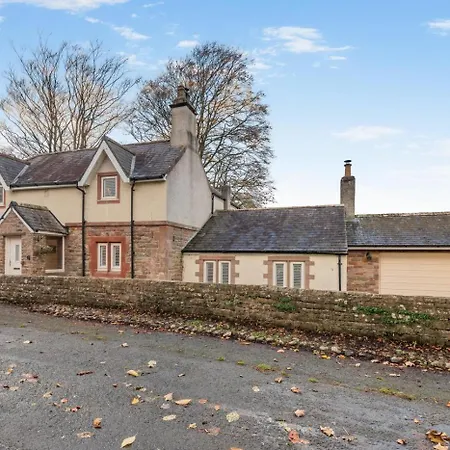 3 Bed In Oc-e33626 * Mealsgate