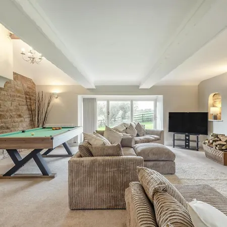 3 Bed In Oc-e33626 Nyaraló Mealsgate